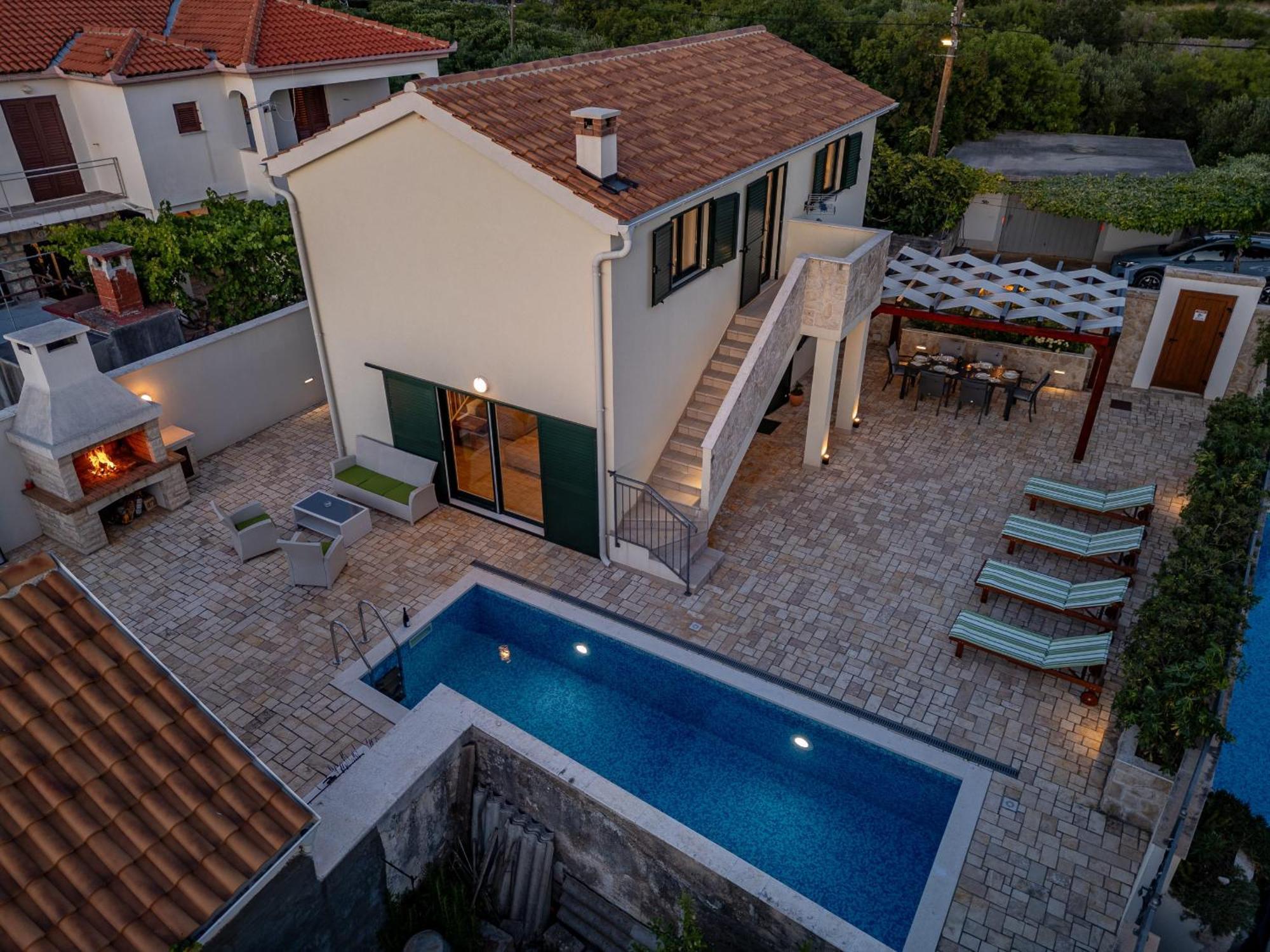 Villa Ivo Zadarvillas ヴィンイェラック エクステリア 写真