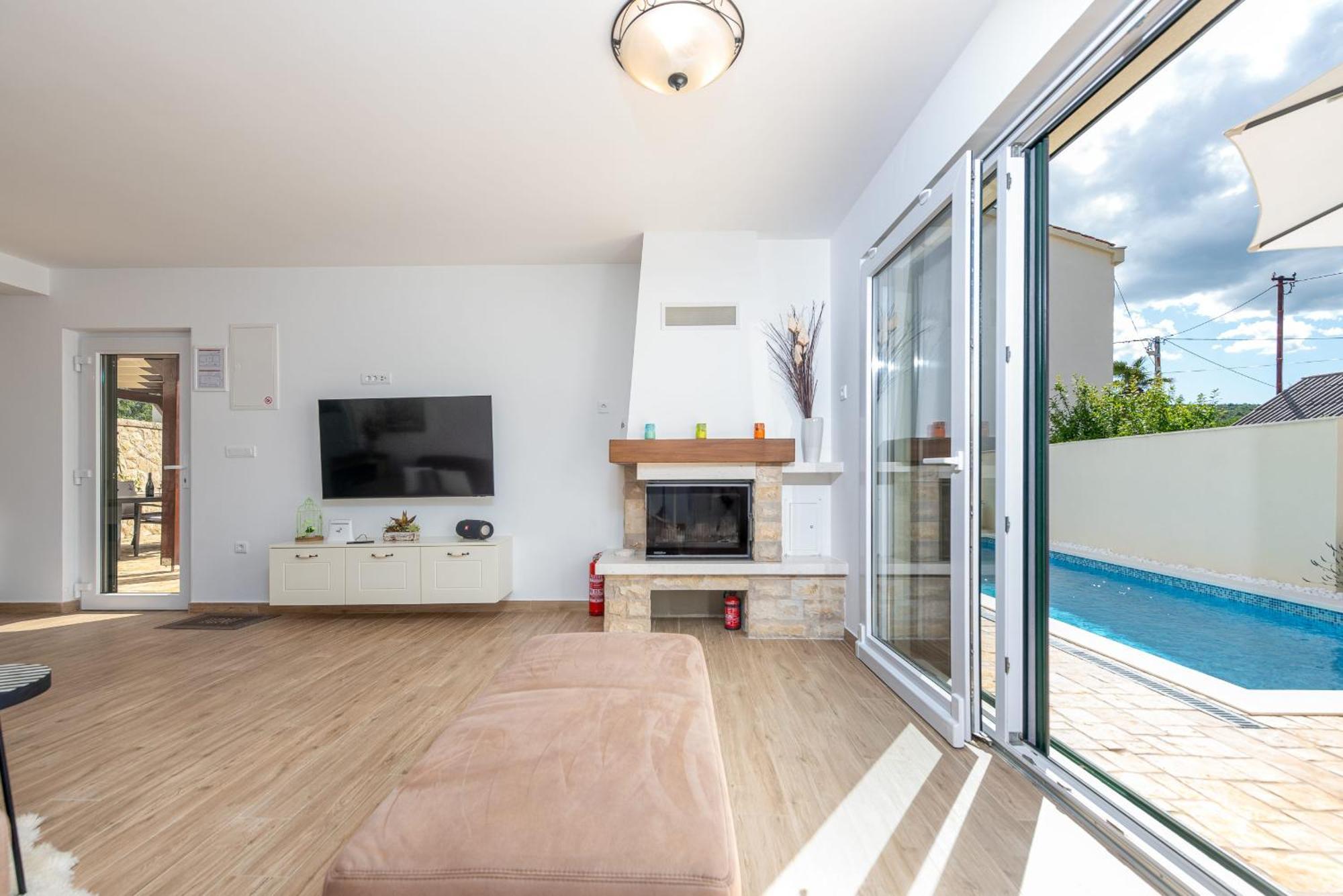 Villa Ivo Zadarvillas ヴィンイェラック エクステリア 写真
