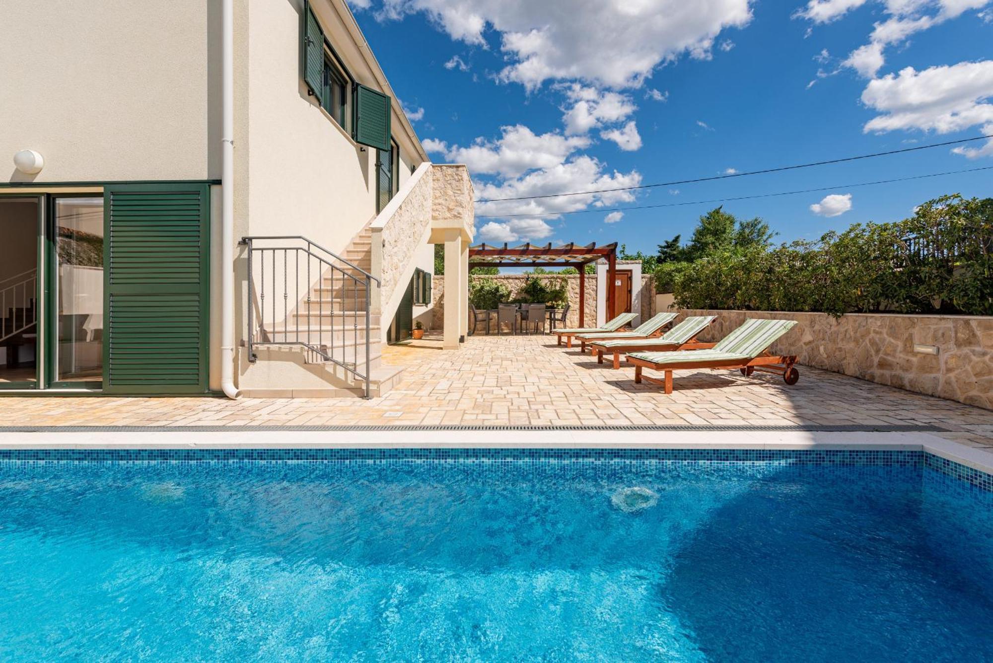 Villa Ivo Zadarvillas ヴィンイェラック エクステリア 写真